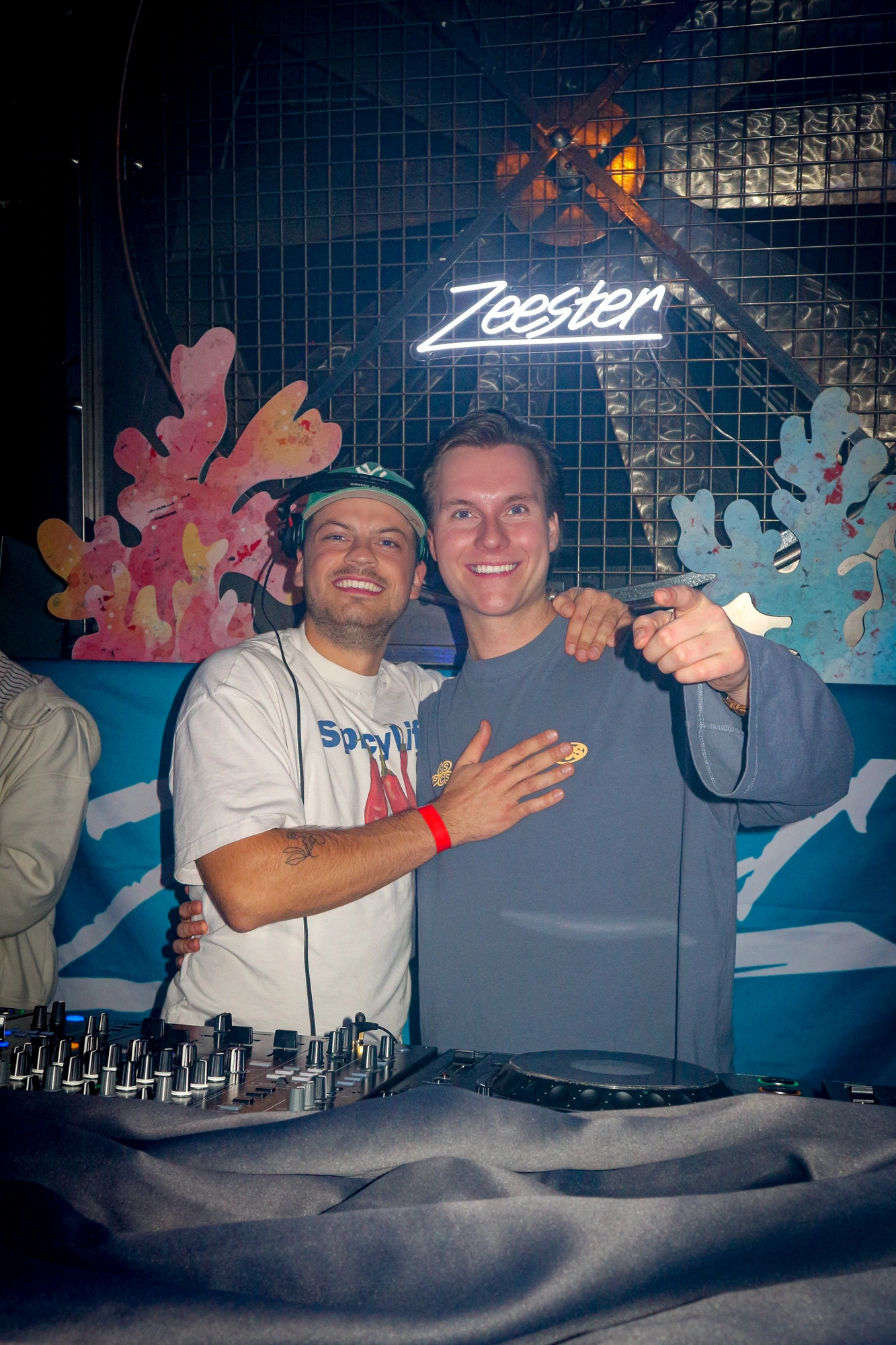 Zeester X Club Demo